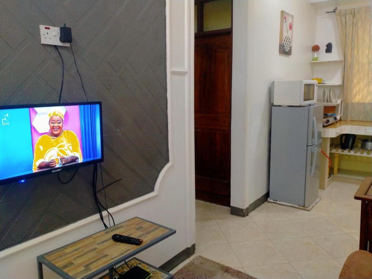 Babajay Family Home Daressalam Exterior foto
