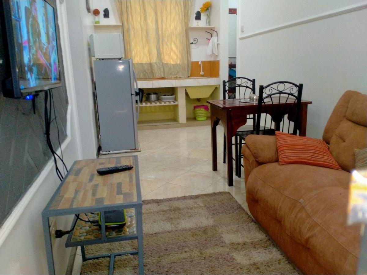 Babajay Family Home Daressalam Exterior foto