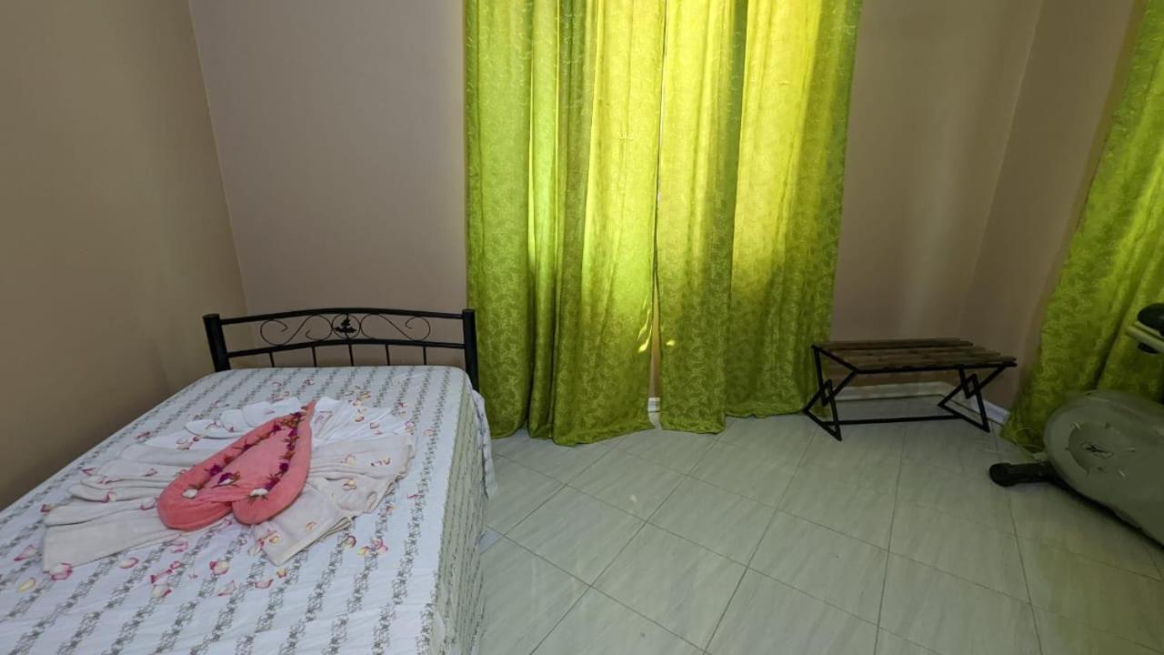 Babajay Family Home Daressalam Exterior foto