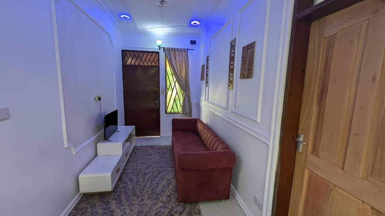 Babajay Family Home Daressalam Exterior foto