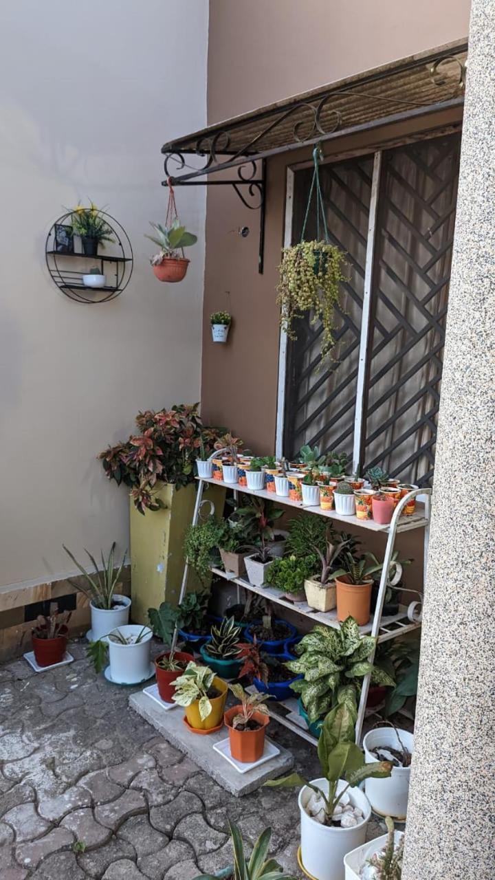 Babajay Family Home Daressalam Exterior foto