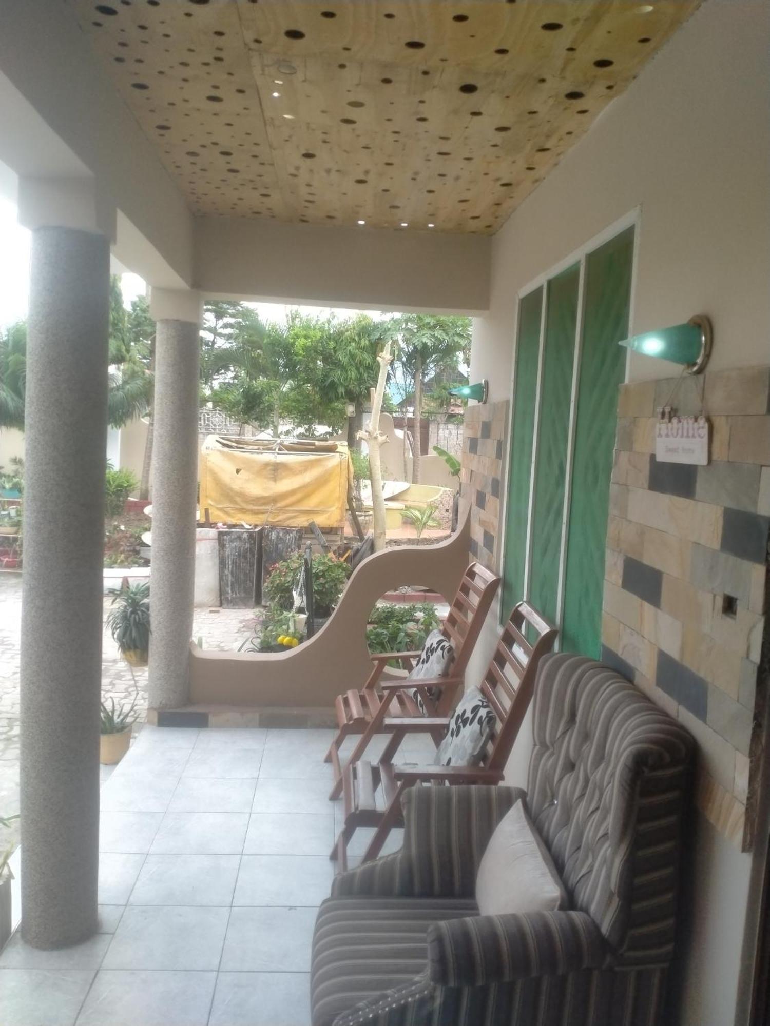 Babajay Family Home Daressalam Exterior foto